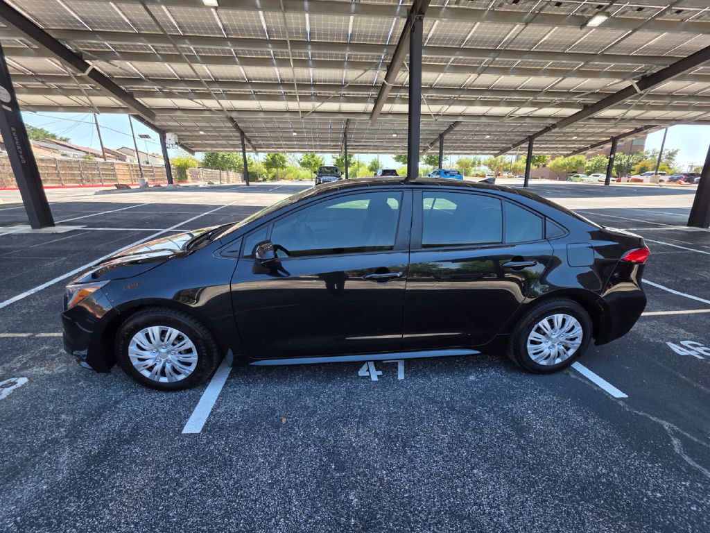 2021 Toyota Corolla Image 3