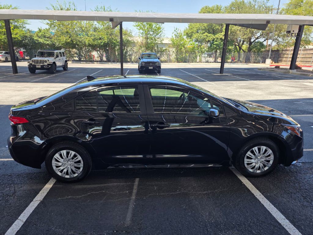 2021 Toyota Corolla Image 8