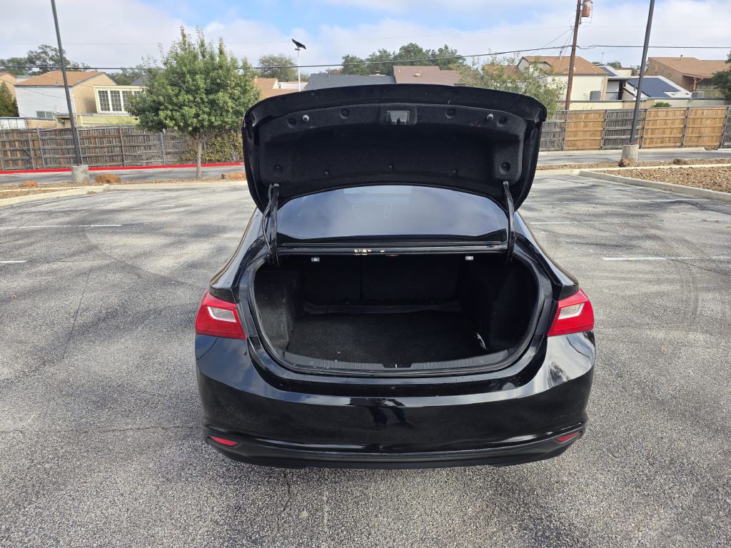 2020 Chevrolet Malibu Image 6