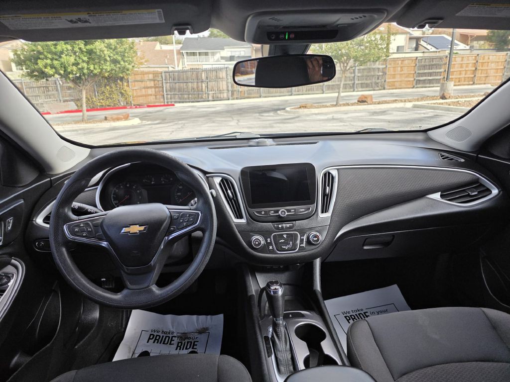 2020 Chevrolet Malibu Image 14