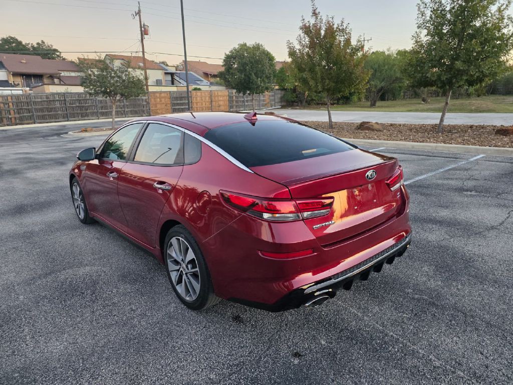 2019 Kia Optima Image 4