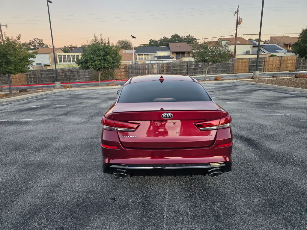 2019 Kia Optima Image 5