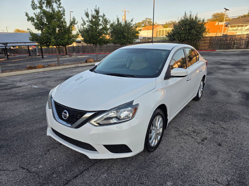 2017 Nissan Sentra Image 1