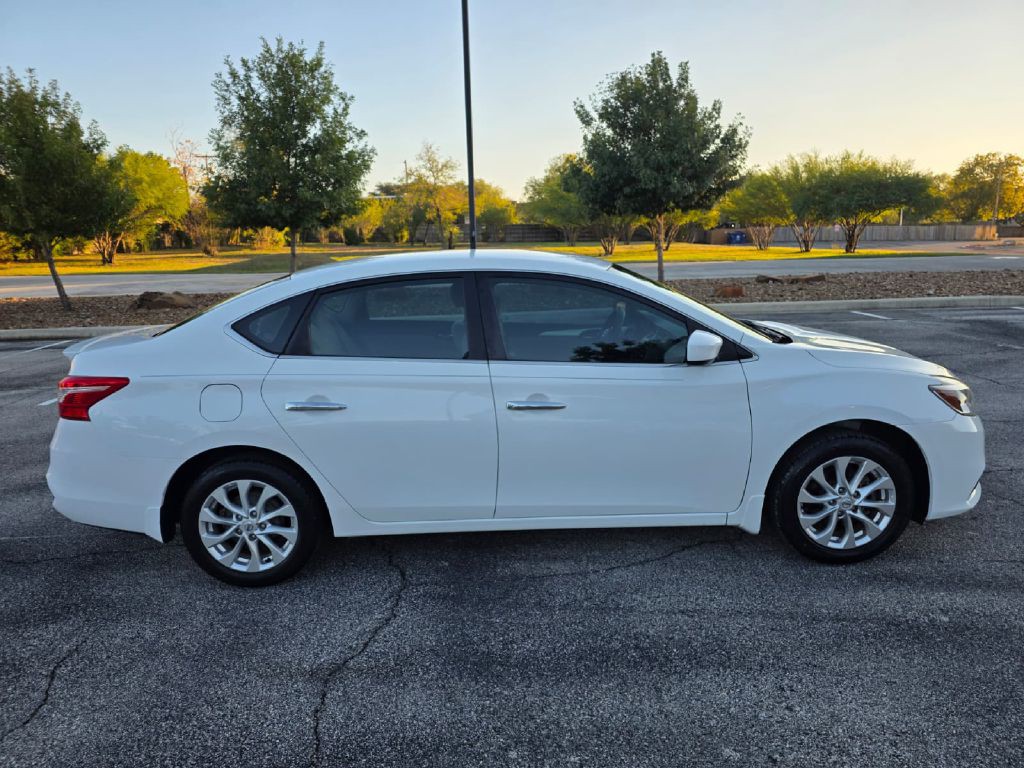 2017 Nissan Sentra Image 8