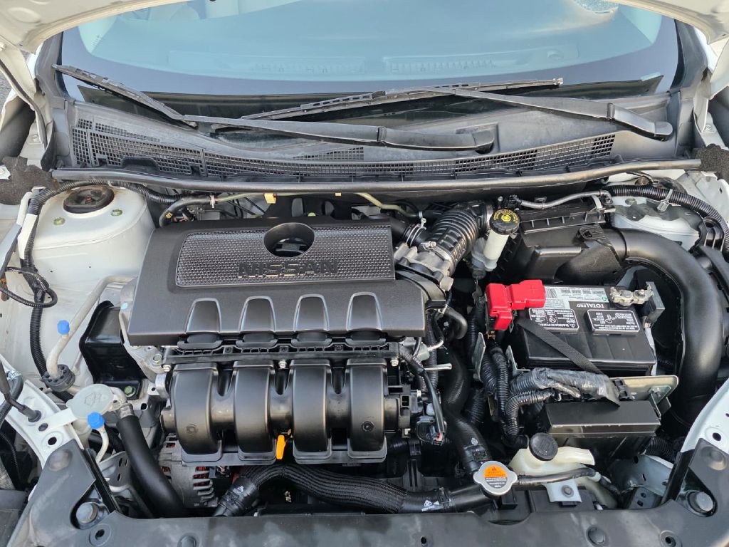 2017 Nissan Sentra Image 16