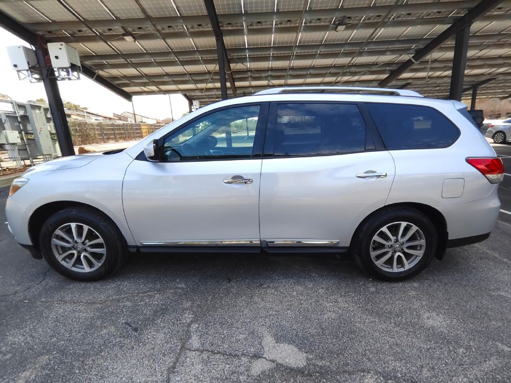2014 Nissan Pathfinder Image 3