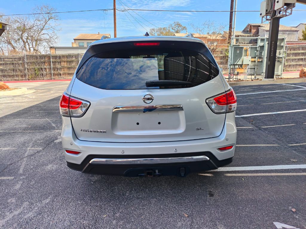 2014 Nissan Pathfinder Image 5