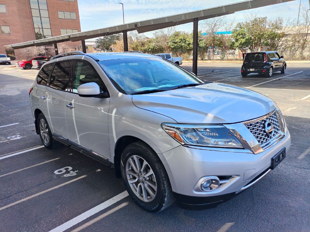2014 Nissan Pathfinder Image 8