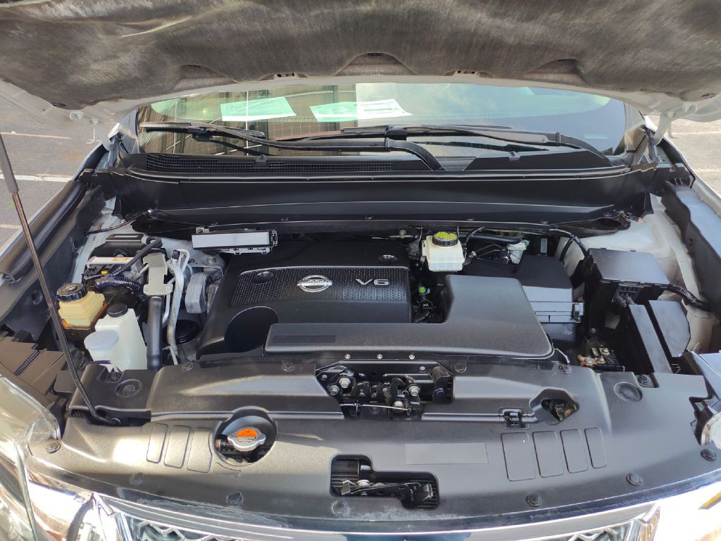 2014 Nissan Pathfinder Image 20