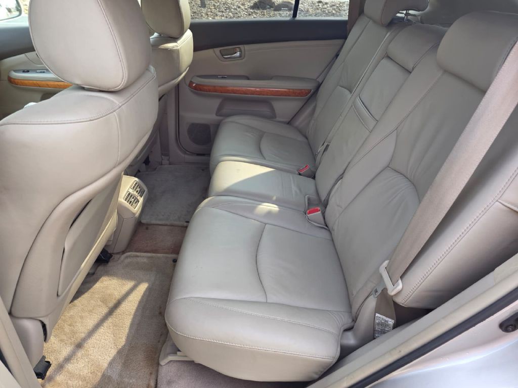 2006 Lexus RX Image 13