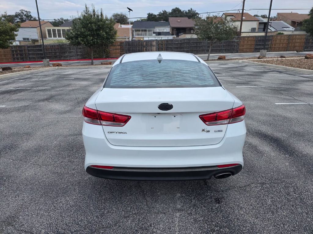 2016 Kia Optima Image 5