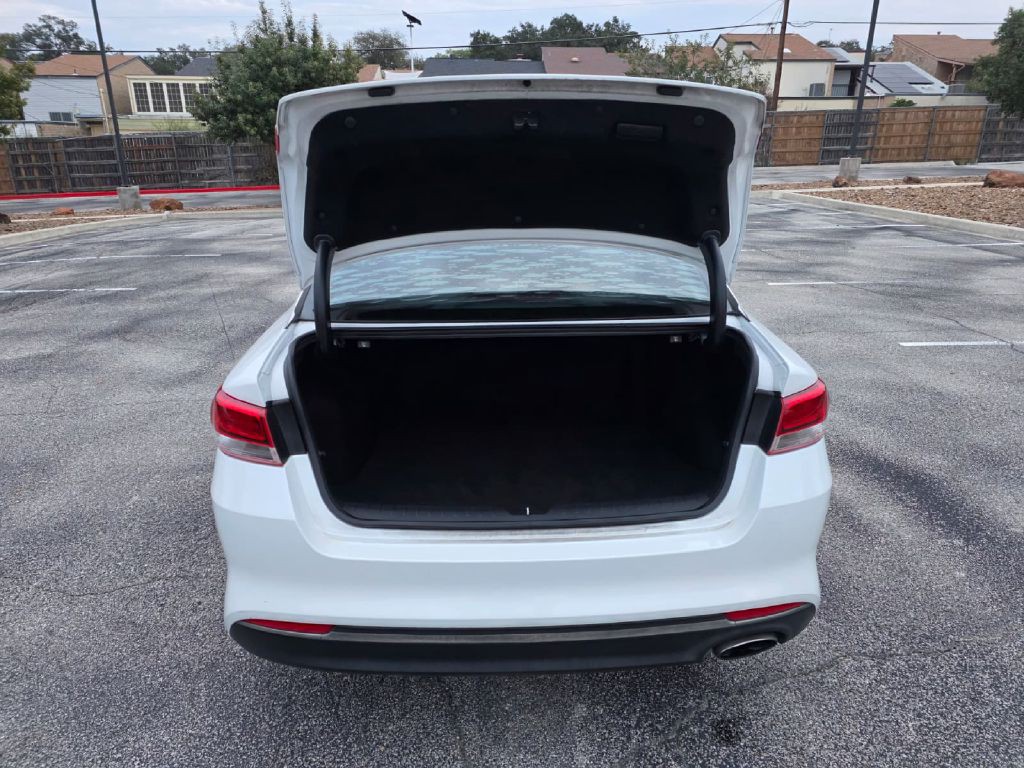 2016 Kia Optima Image 6
