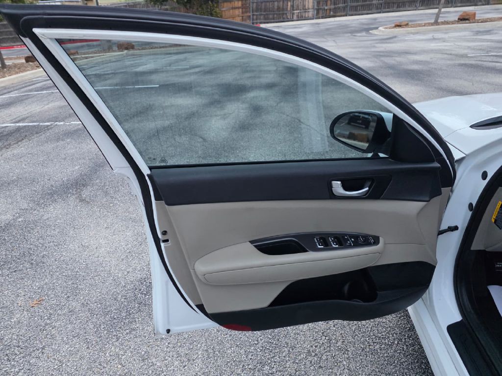 2016 Kia Optima Image 10