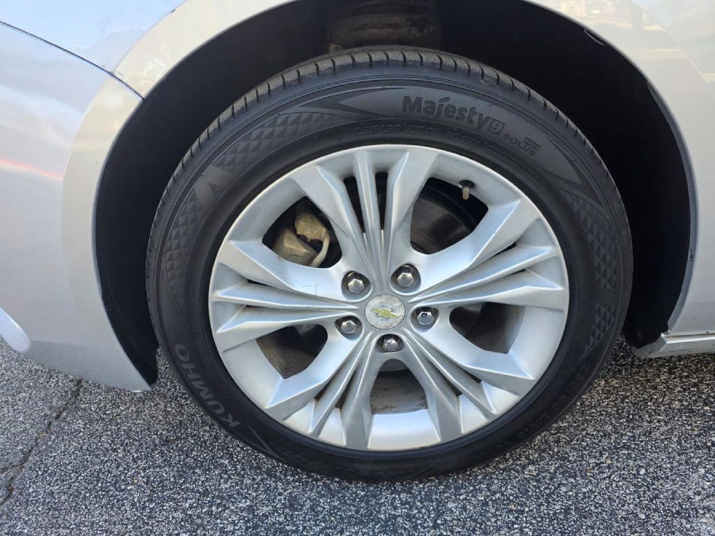 2014 Chevrolet Impala Image 17