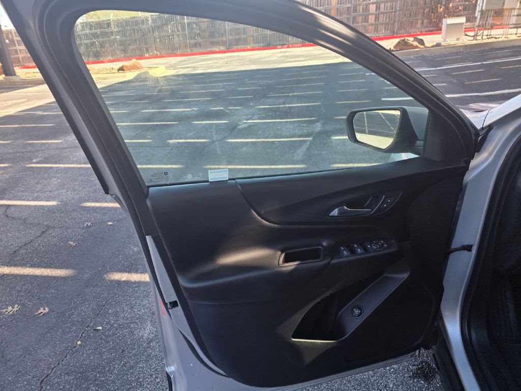 2018 Chevrolet Equinox Image 10