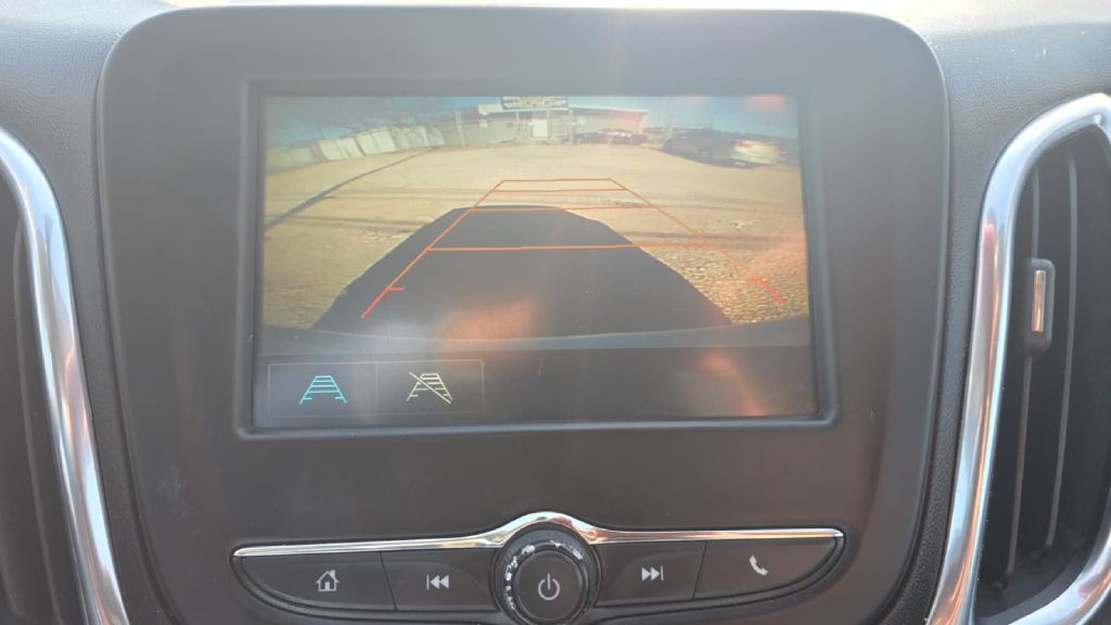 2018 Chevrolet Equinox Image 16