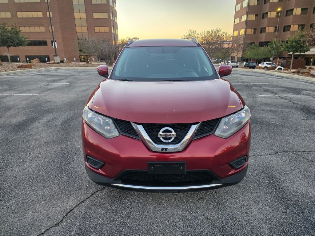 2016 Nissan Rogue Image 2
