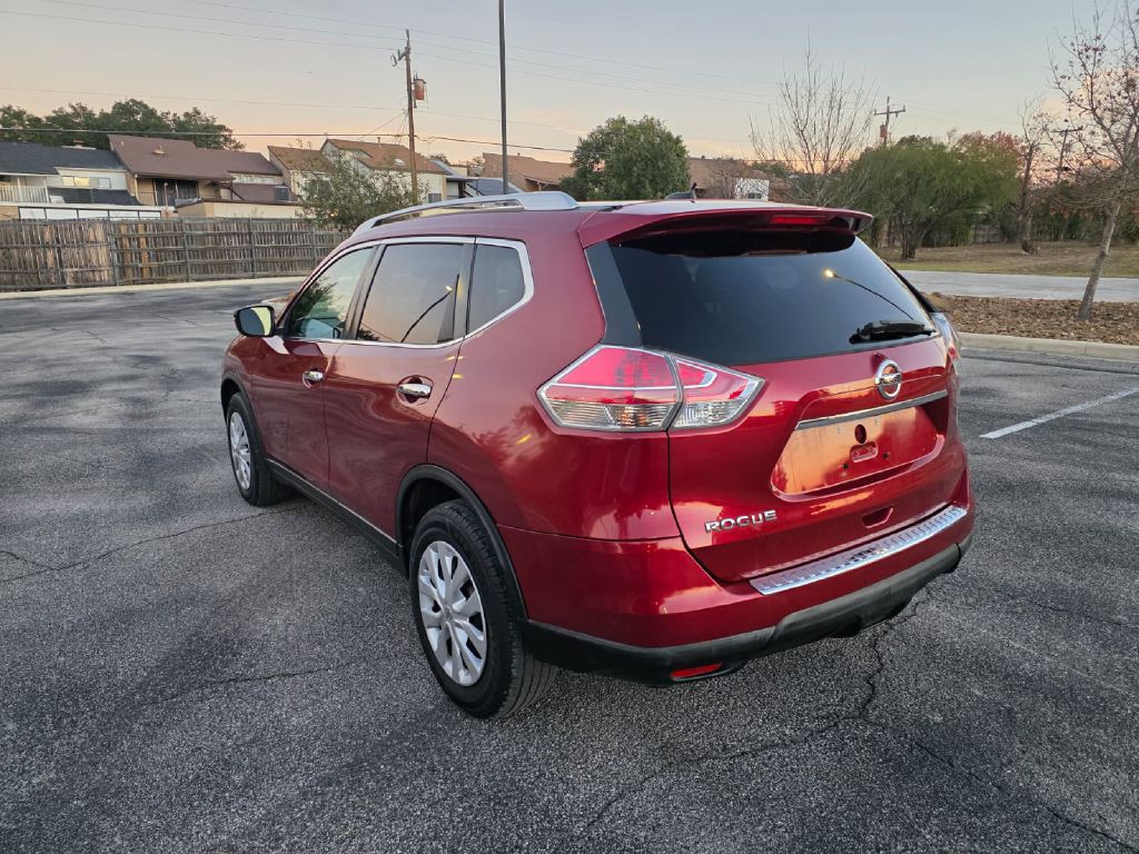 2016 Nissan Rogue Image 4