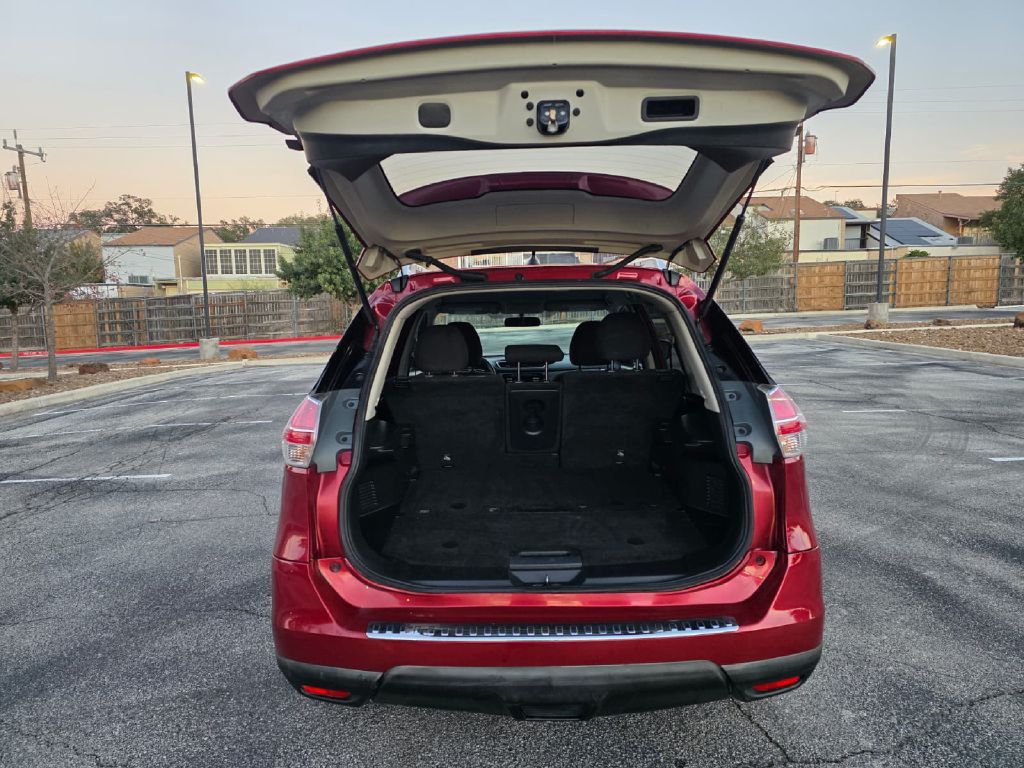 2016 Nissan Rogue Image 6