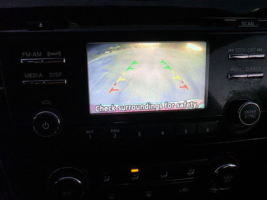 2016 Nissan Rogue Image 16