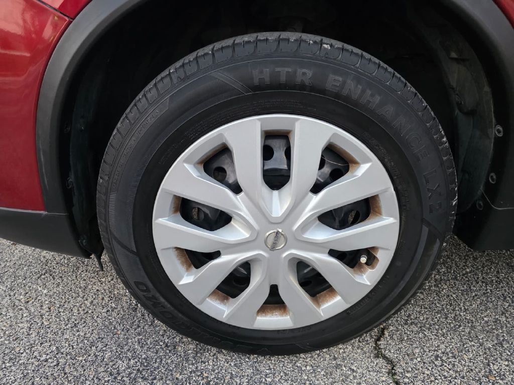 2016 Nissan Rogue Image 17