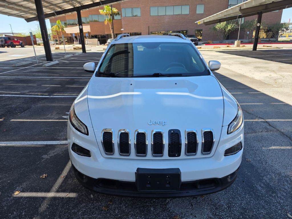 2016 Jeep Cherokee Image 2
