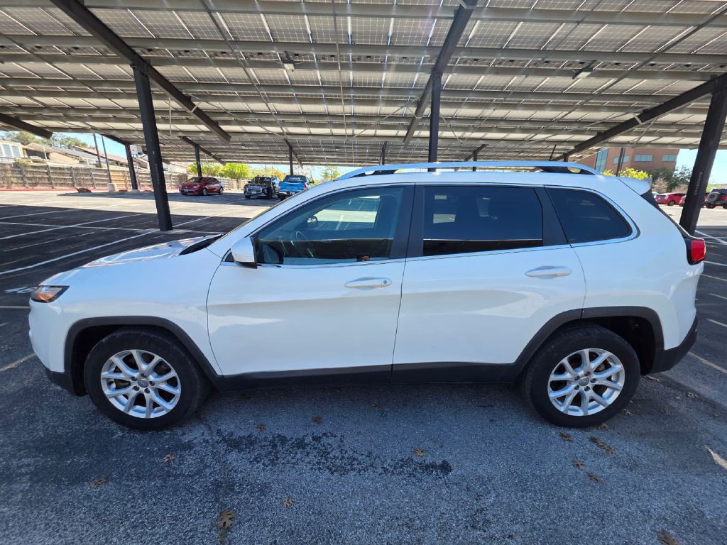 2016 Jeep Cherokee Image 3