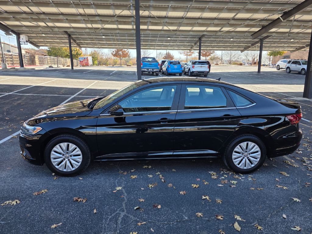 2019 Volkswagen Jetta Image 3