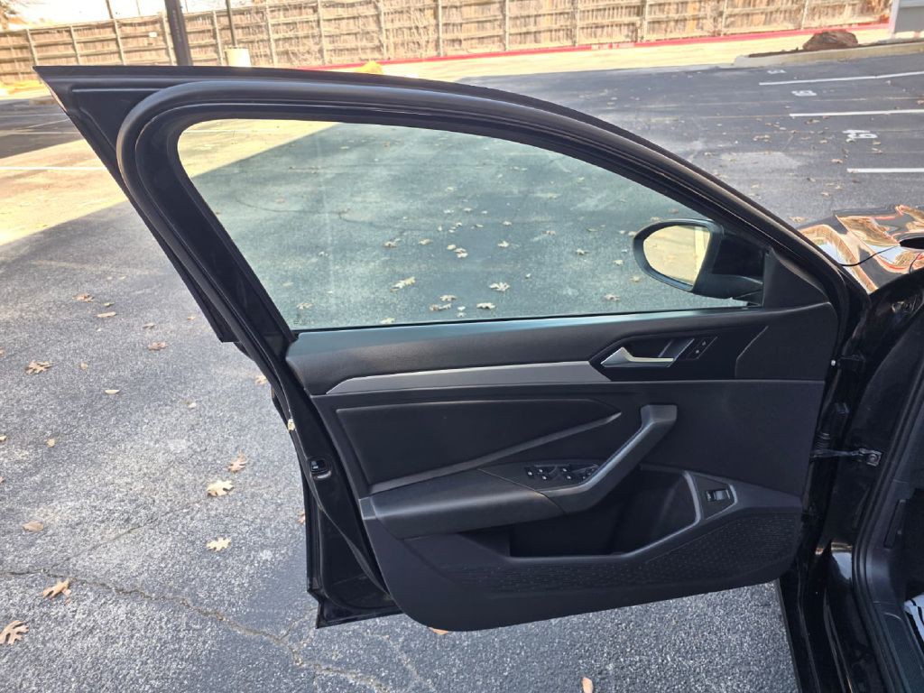 2019 Volkswagen Jetta Image 10