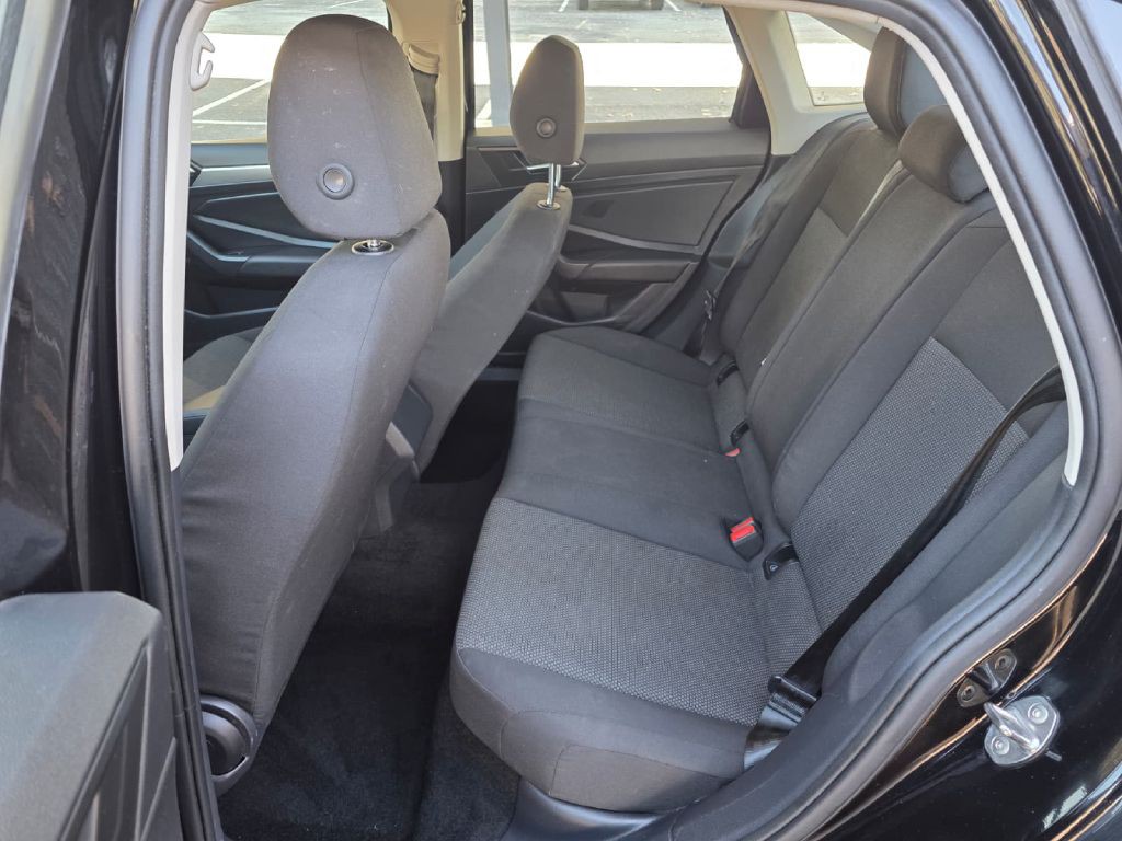 2019 Volkswagen Jetta Image 13