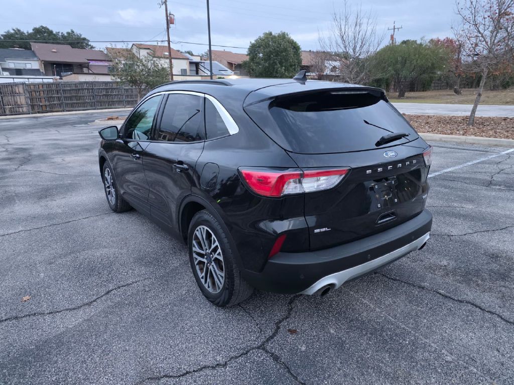 2020 Ford Escape Image 4