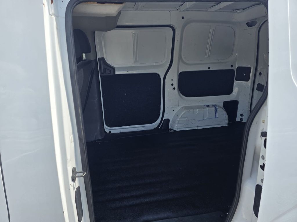 2015 Nissan NV200 Image 12
