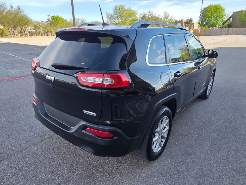 2018 Jeep Cherokee Image 7