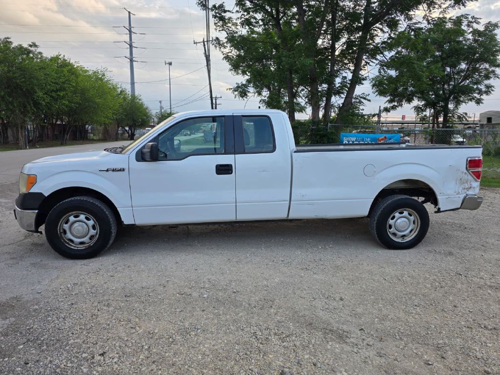 2014 Ford F-150 Image 3