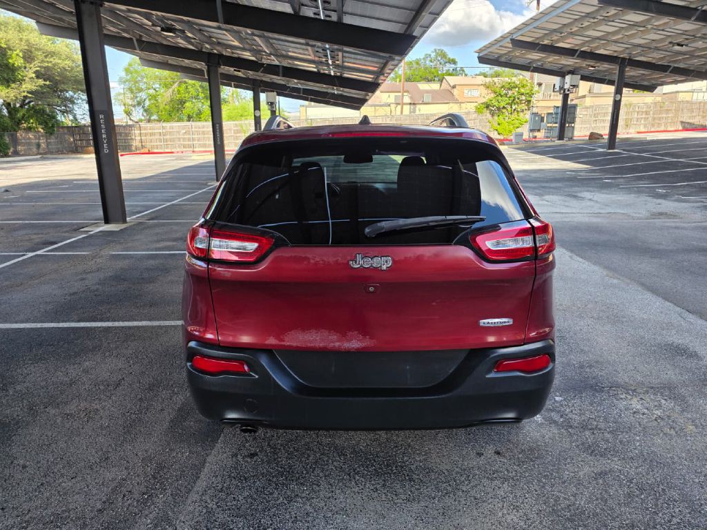 2017 Jeep Cherokee Image 5