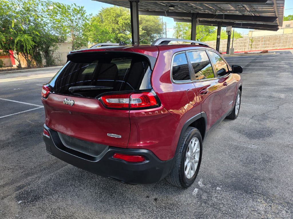 2017 Jeep Cherokee Image 7