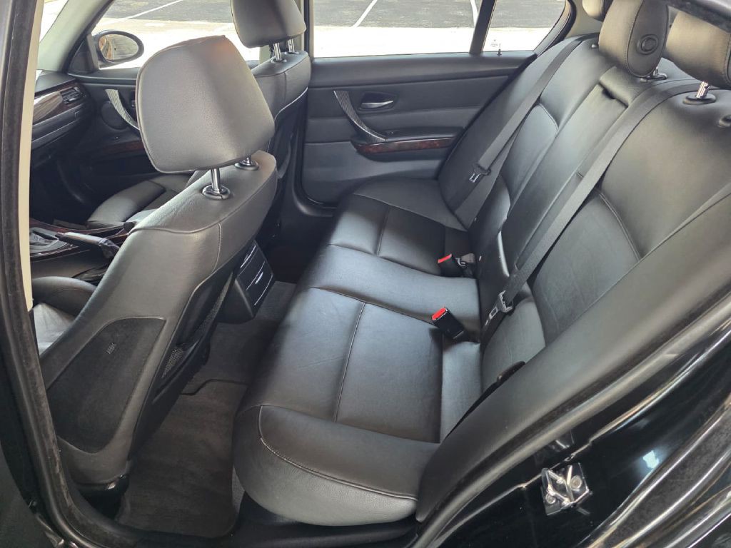 2008 BMW 3 Series Image 14
