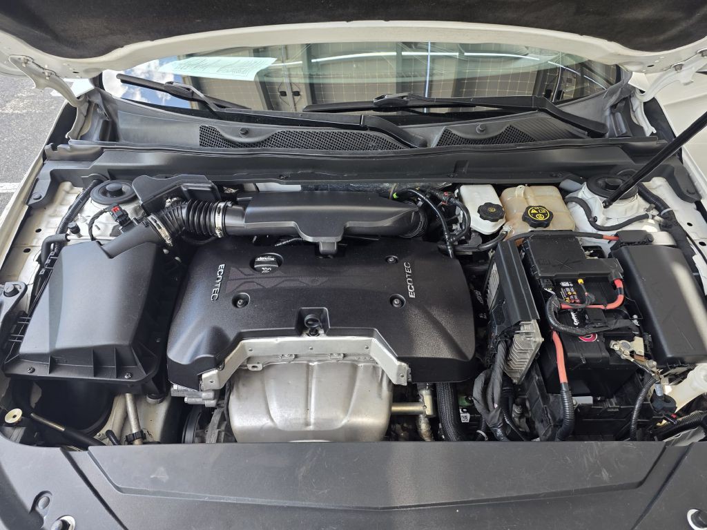 2016 Chevrolet Impala Image 17