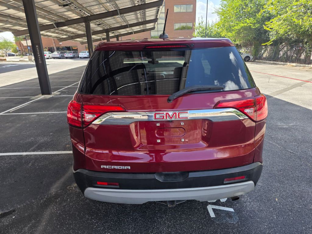 2017 GMC Acadia Image 5