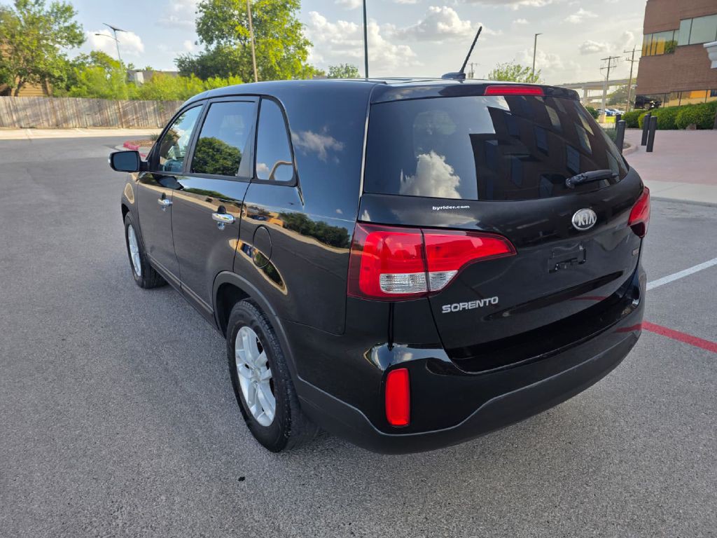 2014 Kia Sorento Image 4