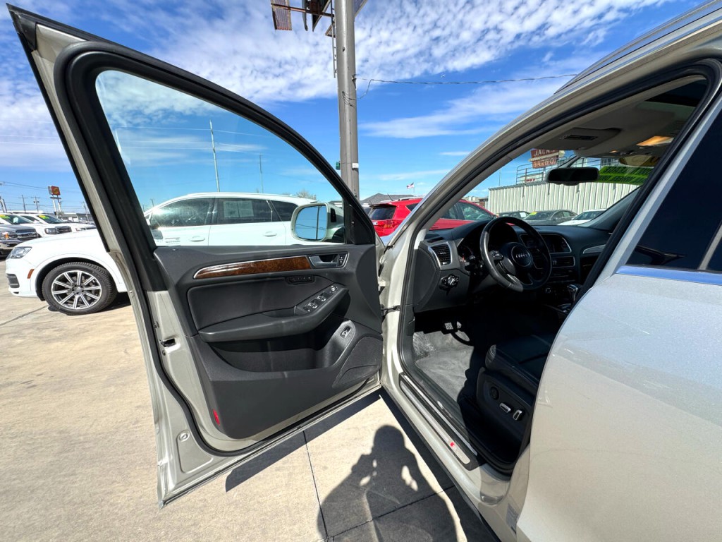 2015 Audi Q5 Image 14