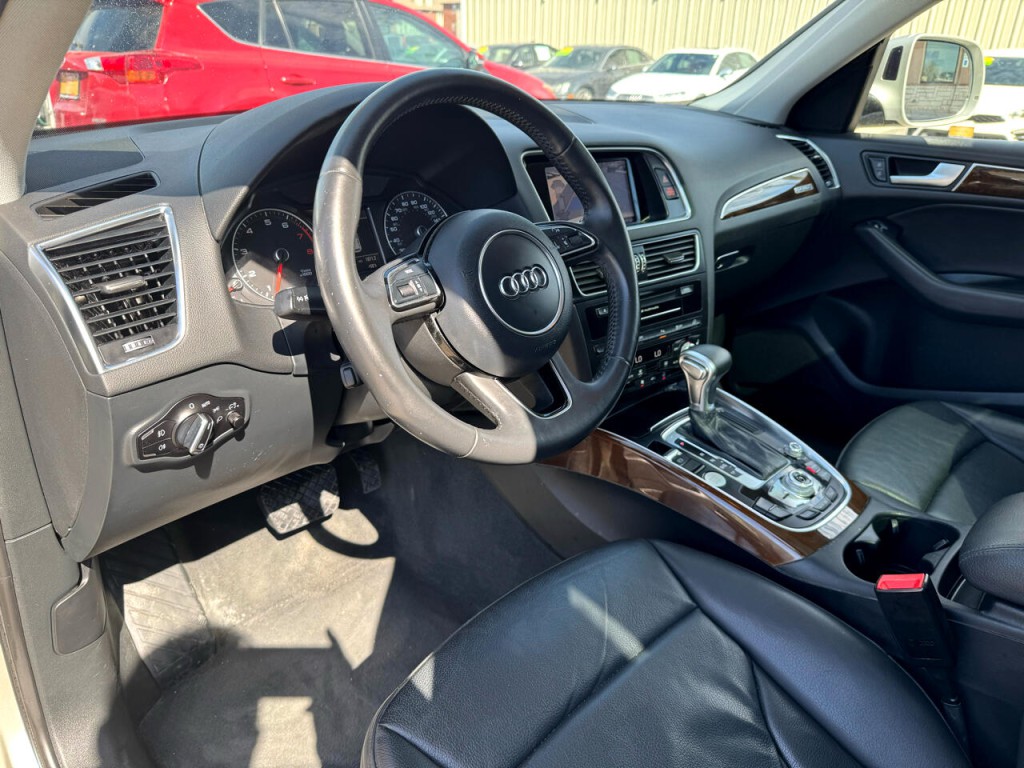 2015 Audi Q5 Image 17