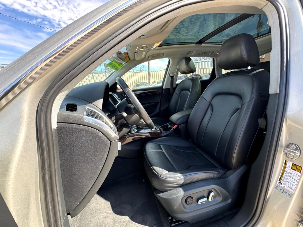 2015 Audi Q5 Image 18