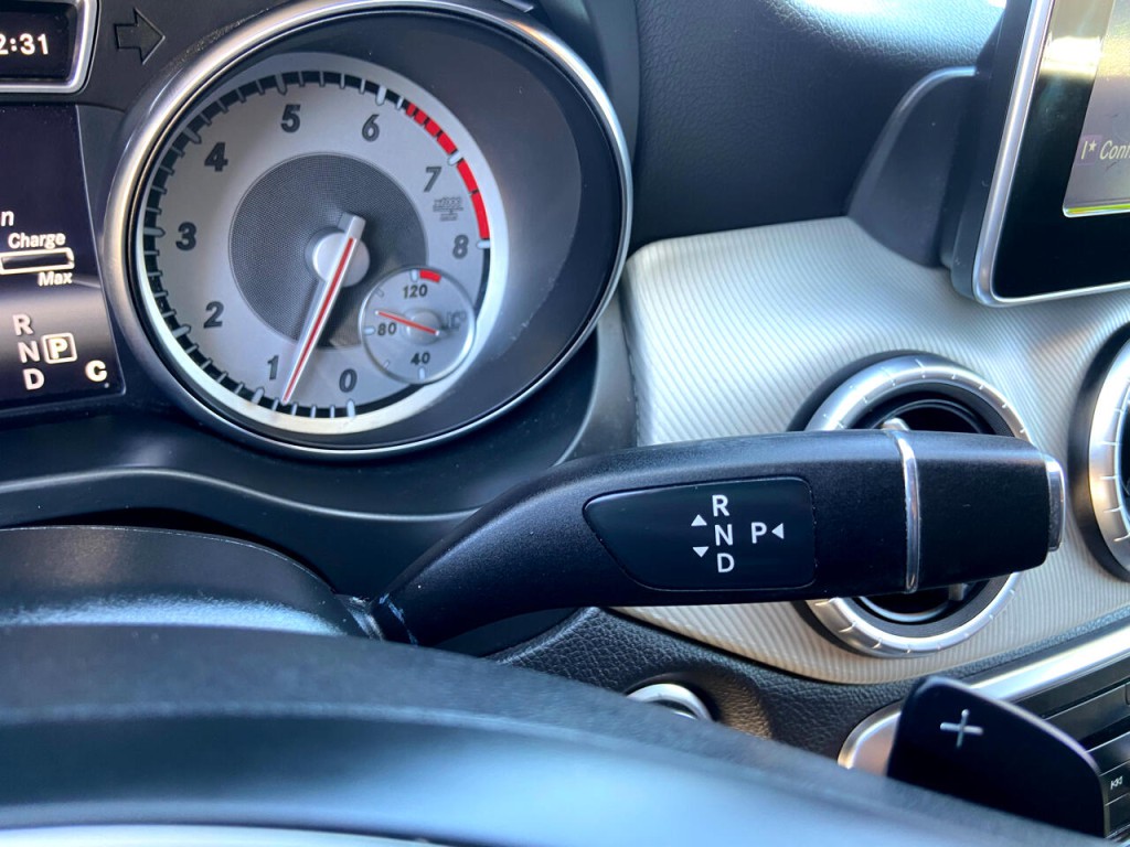 2016 Mercedes-Benz CLA-Class Image 15