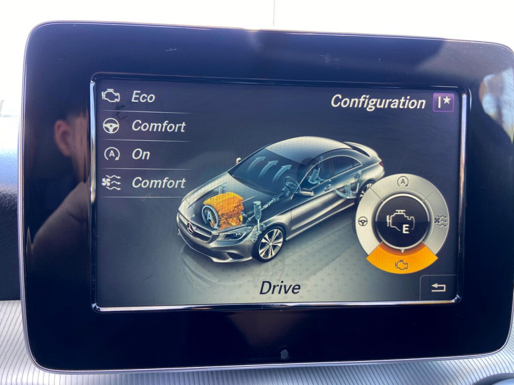 2016 Mercedes-Benz CLA-Class Image 22
