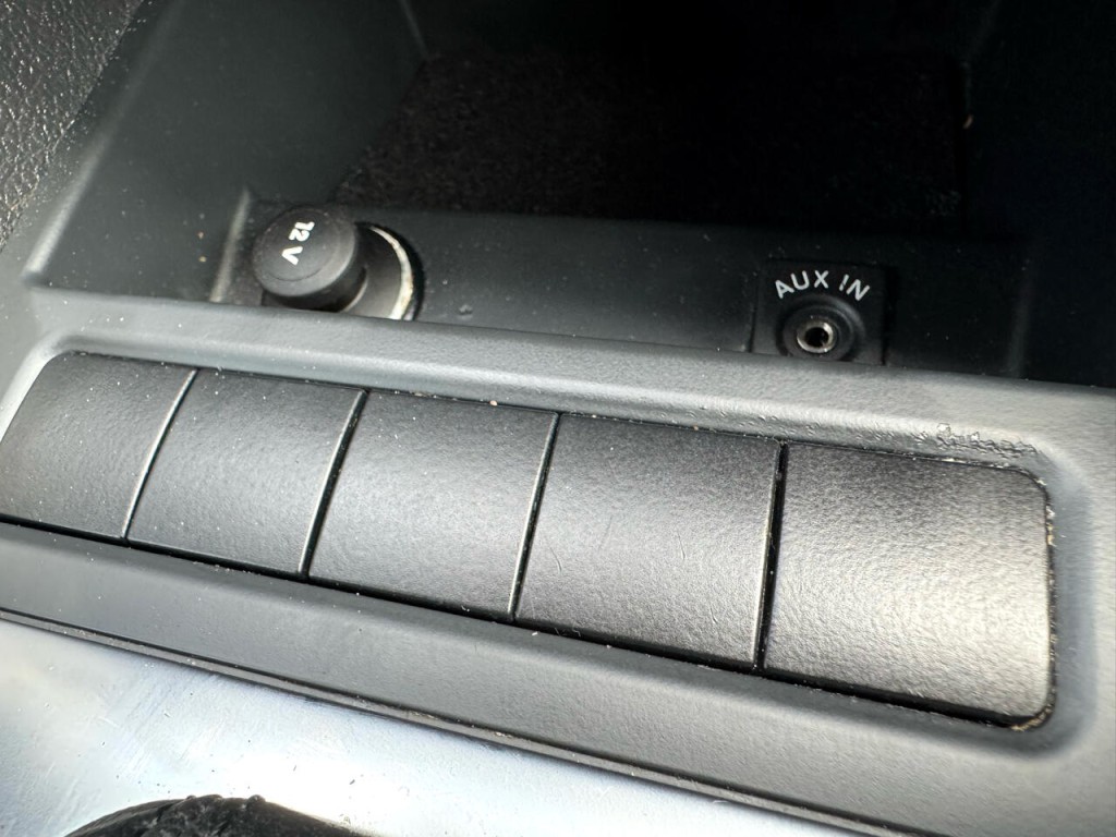 2012 Volkswagen Jetta Image 27