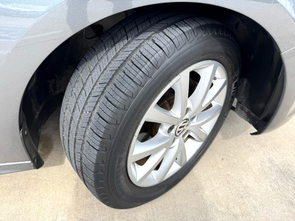2012 Volkswagen Jetta Image 47