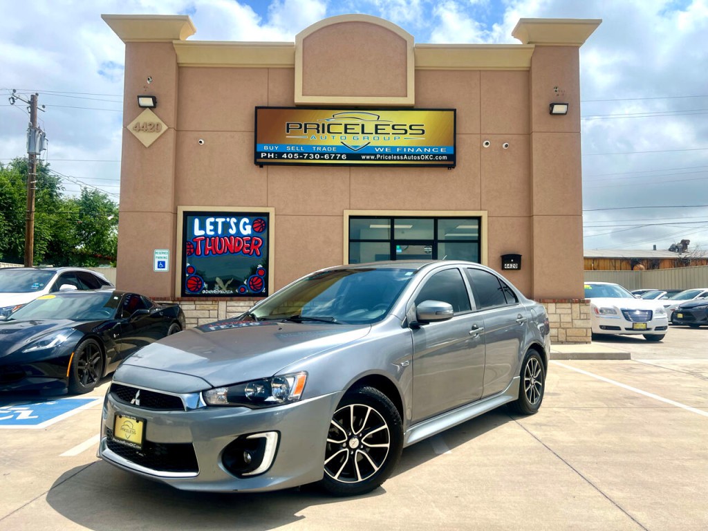 2017 Mitsubishi Lancer Image 1