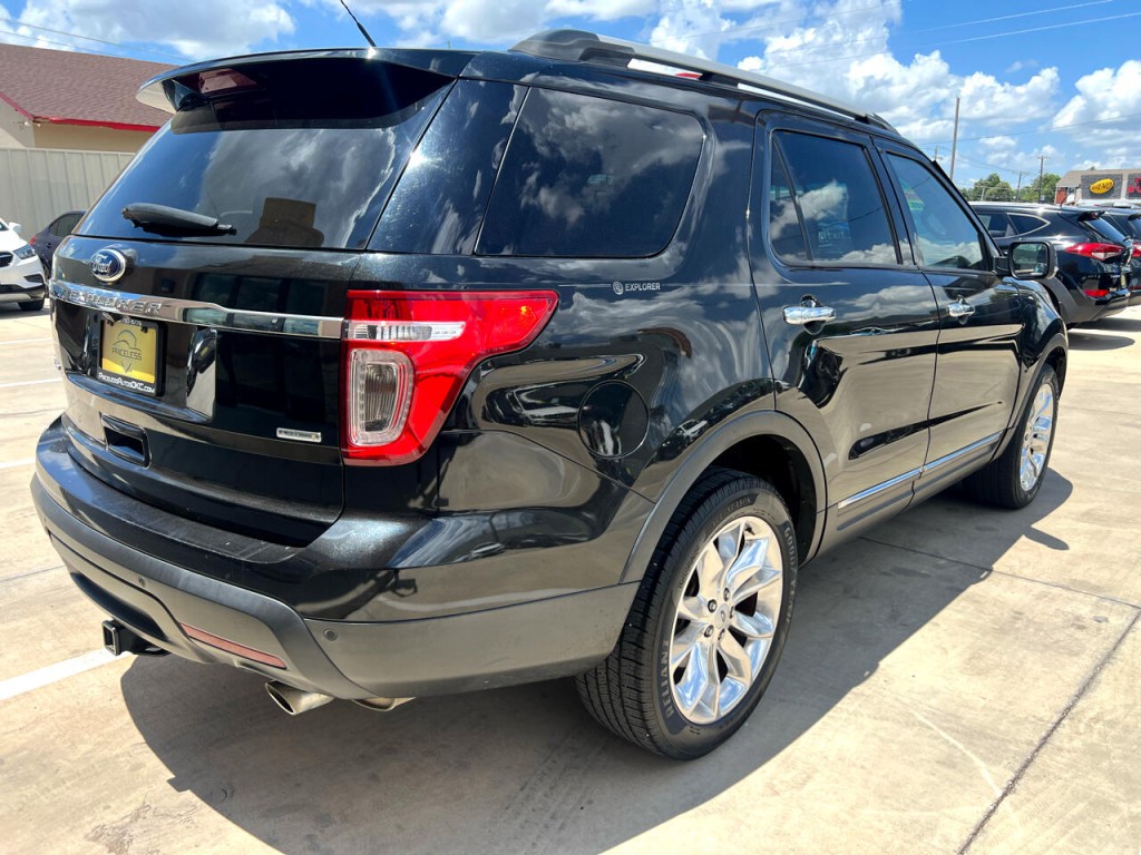 2013 Ford Explorer Image 4