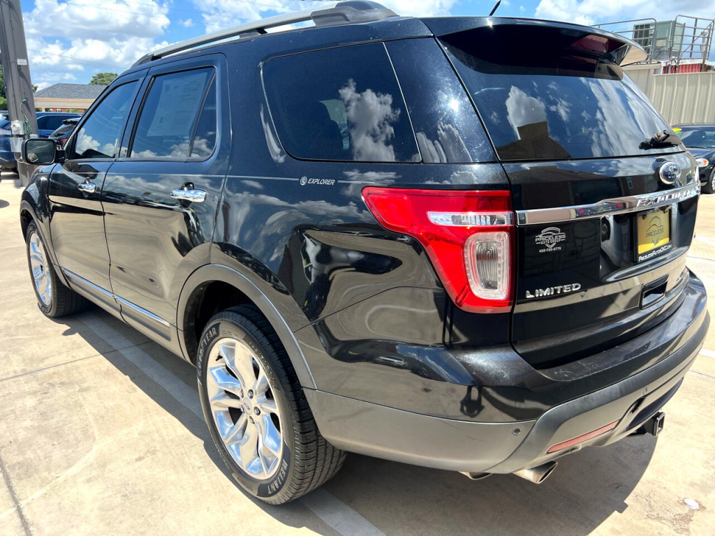 2013 Ford Explorer Image 6